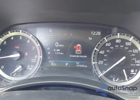 2021 Toyota Highlander Xle from USA, damaged, VIN 5TDGZRAH9MS040657